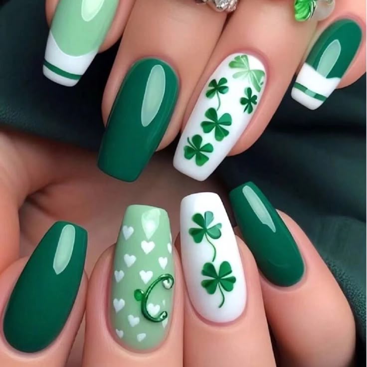 clover nails